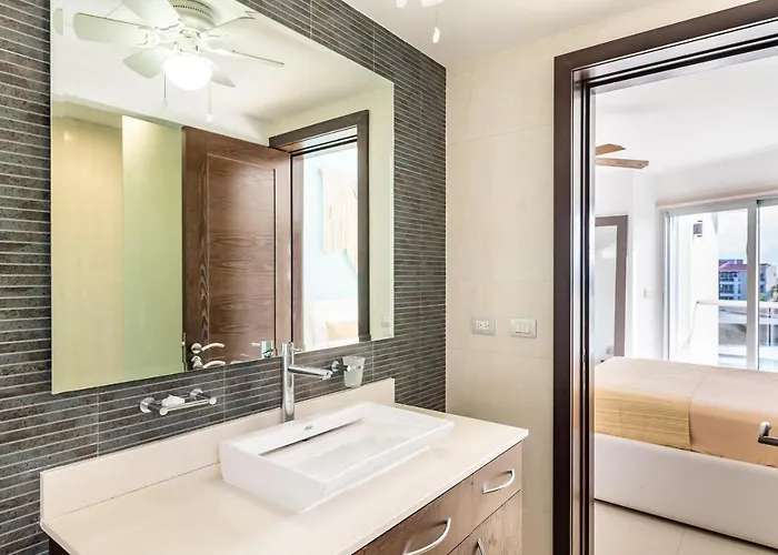 Casa Marbella Ocean View Penthouse Apts * Playa del Carmen