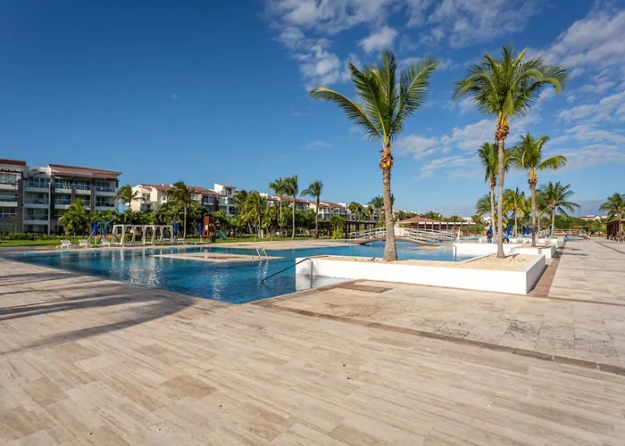 Casa Marbella Ocean View Penthouse Apts Apartment
